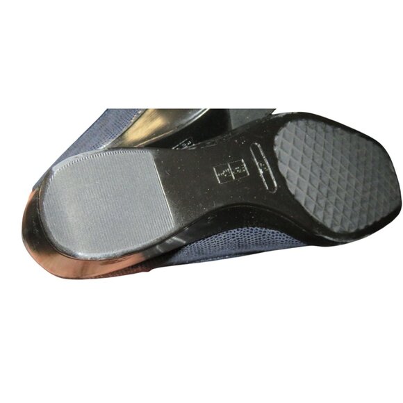 AEROSOLES A2 Navy Lizard Embossed Leather Flower Embellished Wedges size 10 beyo - Picture 8 of 11